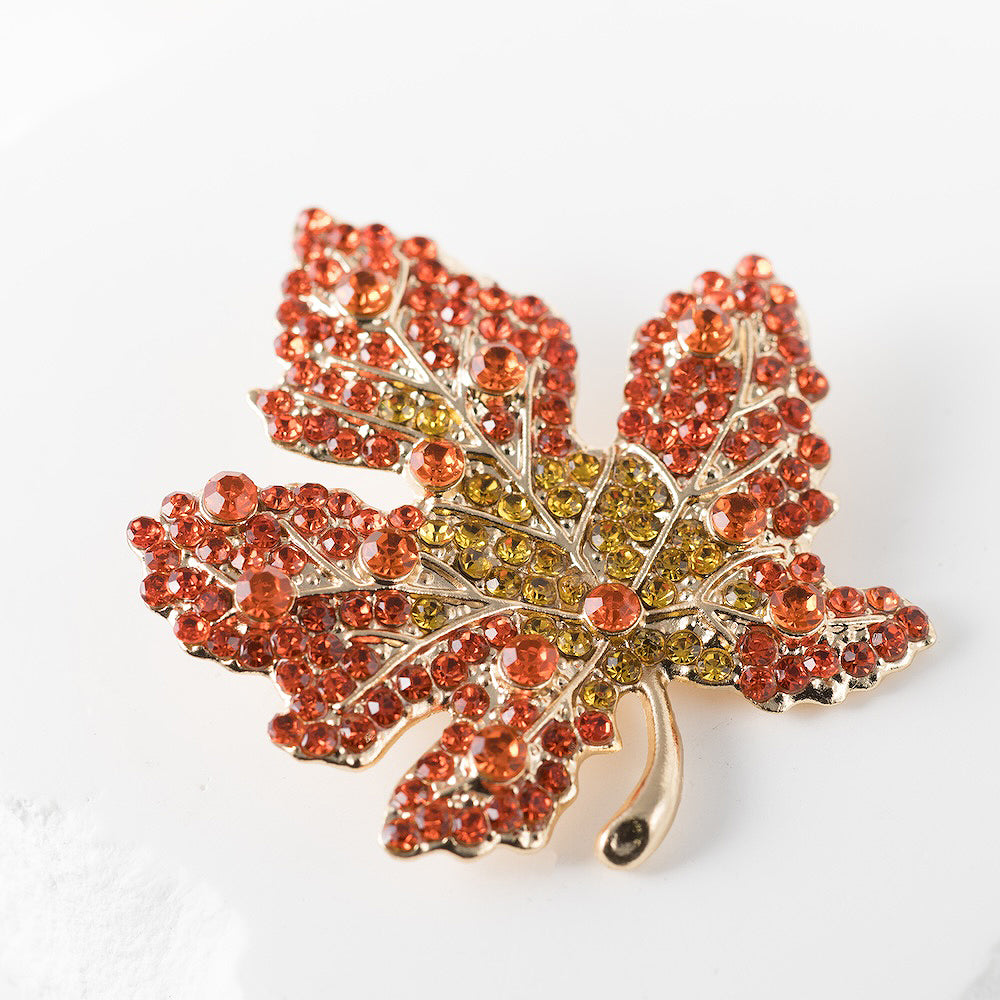 Maple leaf brooch