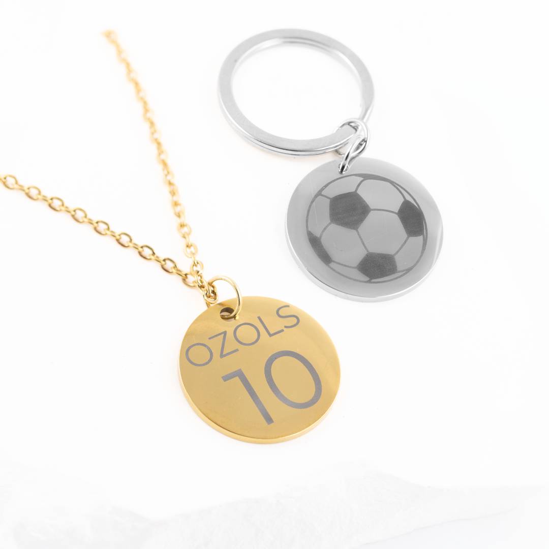 Personalizēts atslēgu piekariņš vai kaklarota sporta fanam