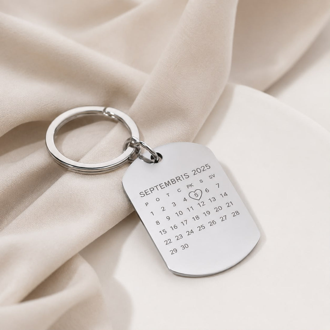 Personalizēts atslēgu piekariņš ar kalendāru vai tekstu
