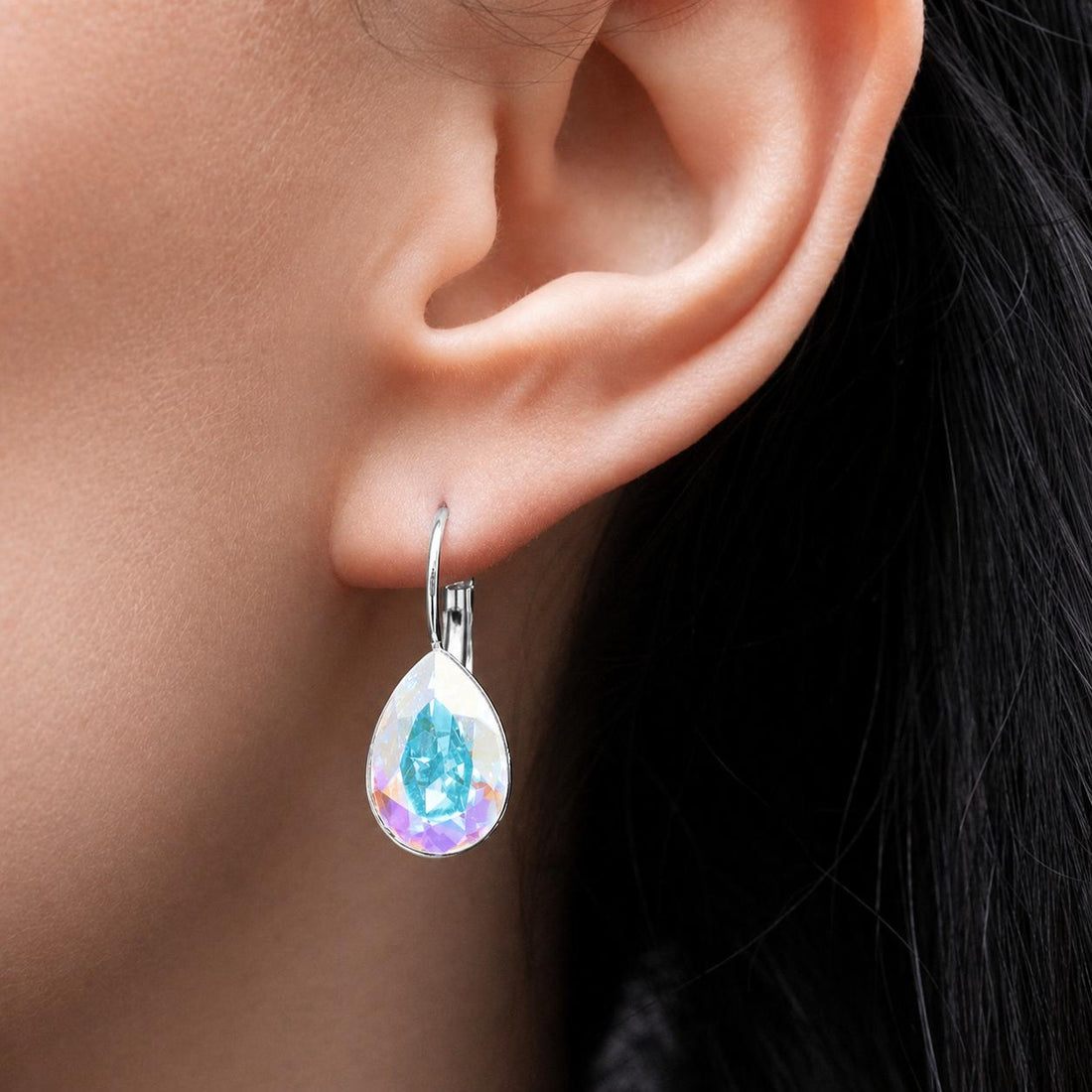 Classic drop earrings