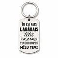 Atslēgu piekariņš ar gravējumu “Labākais tētis” – īpaša dāvana tētim ar personīgu vēstījumu.