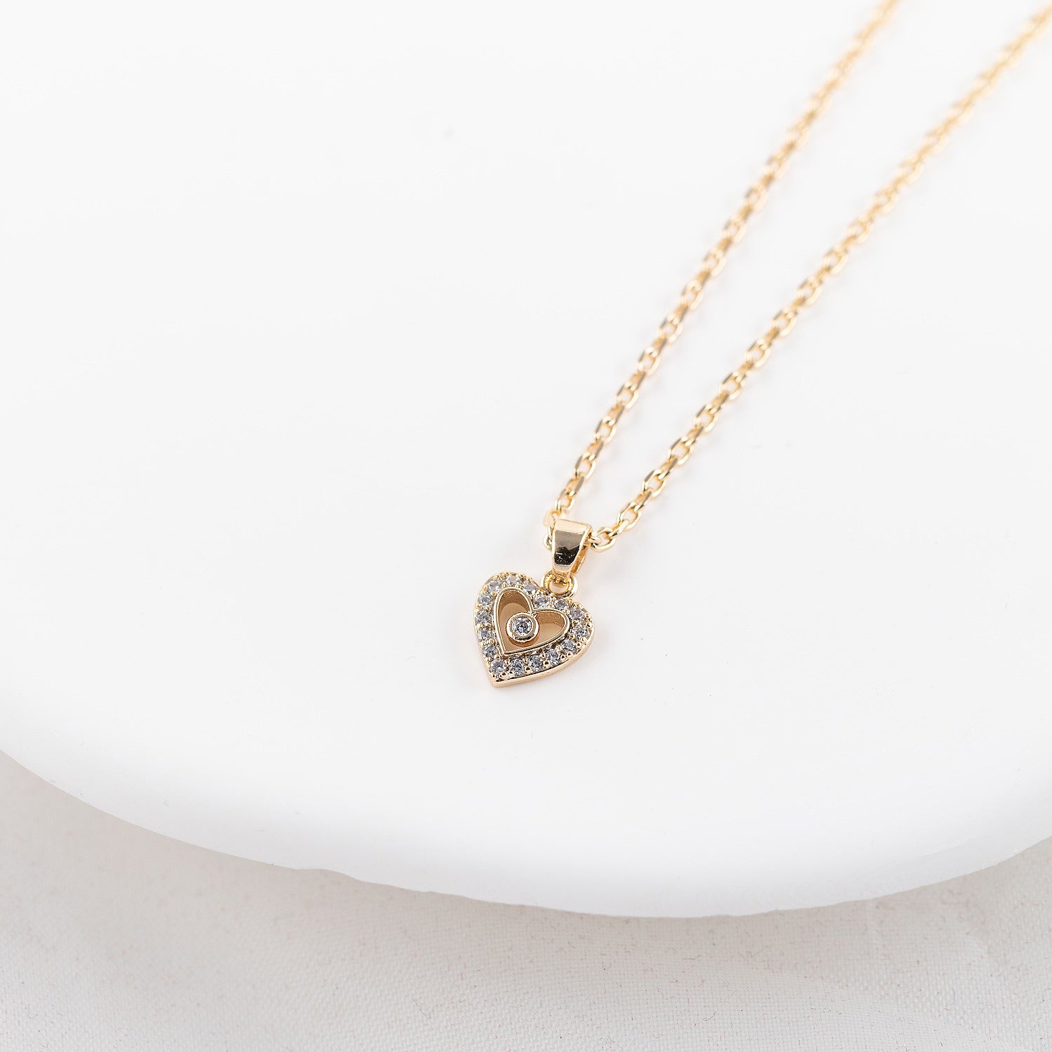 Kaklarota ar kulonu 'HELENA'