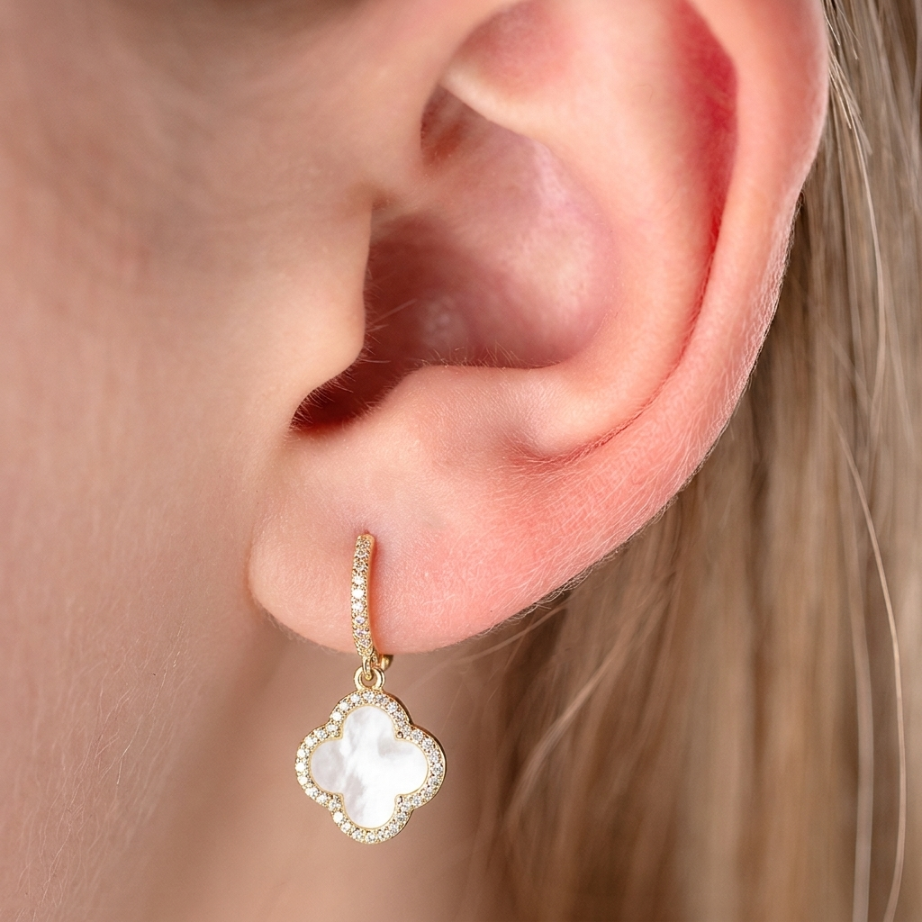 Hoop earrings with crystals 'DIGNA'