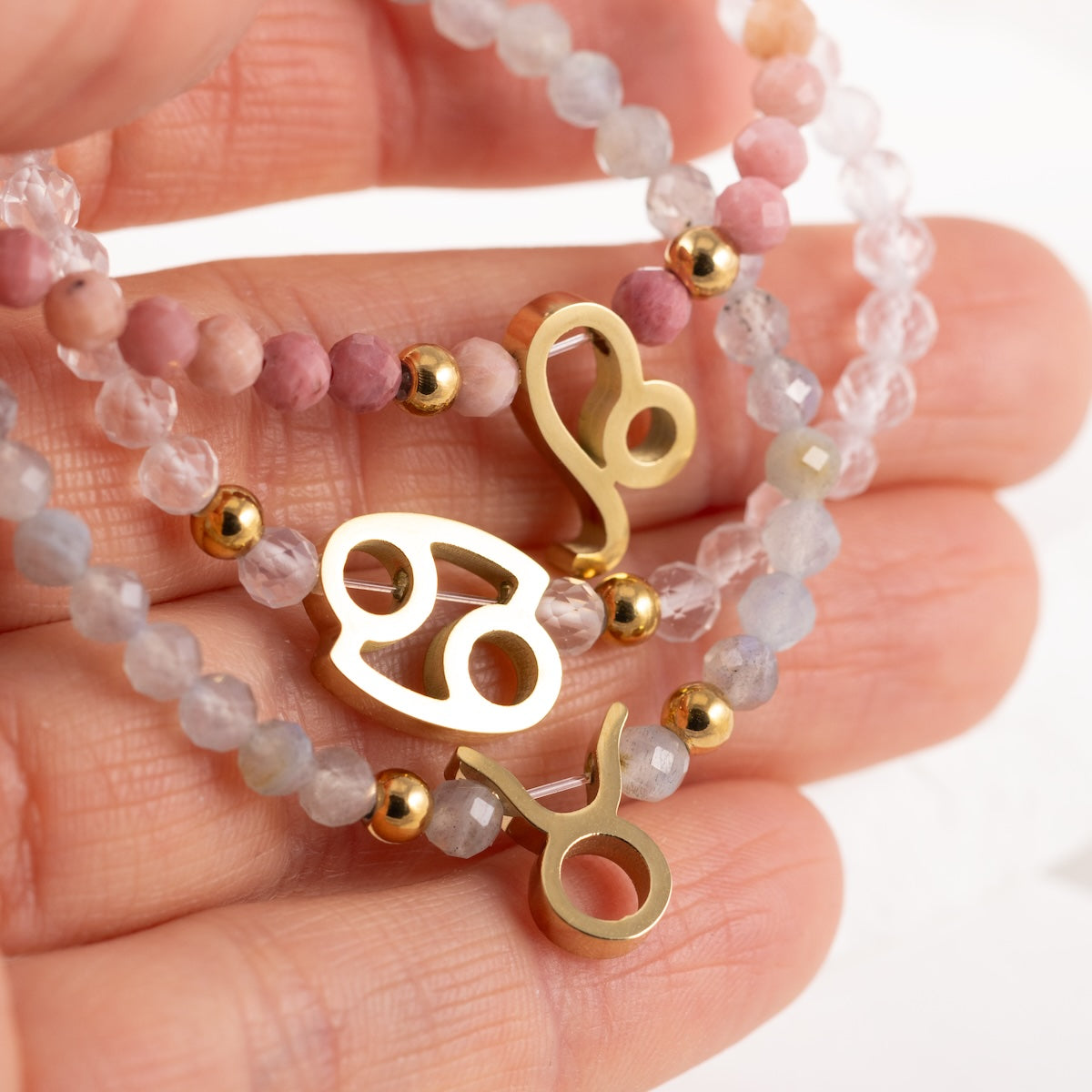 rokassprādze ar horoskopu