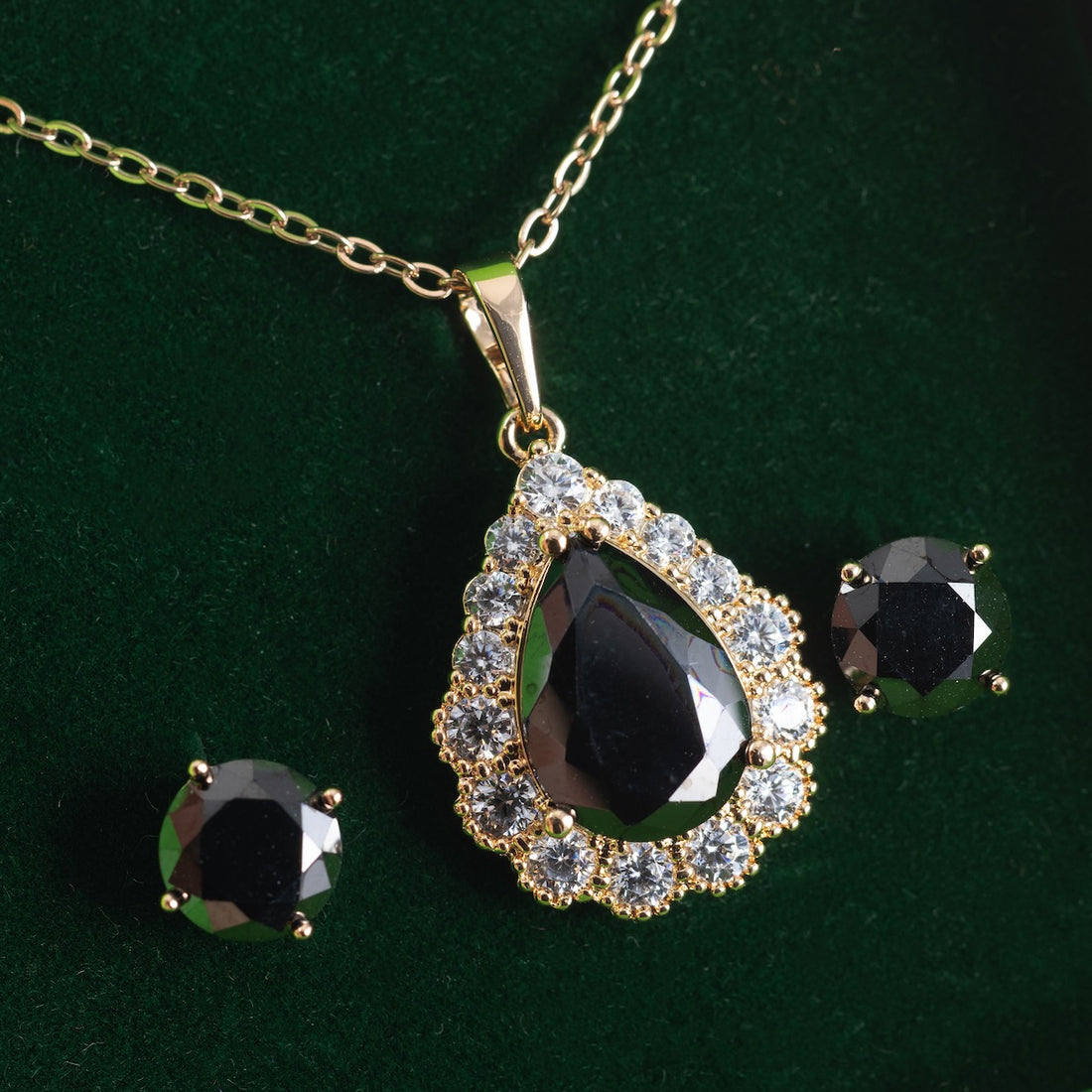 Rose gold jewelry set 'ANTHURRICANE' - necklace as a gift